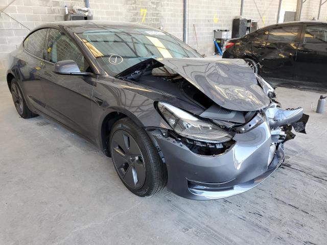 Tesla Model 3 (2022)