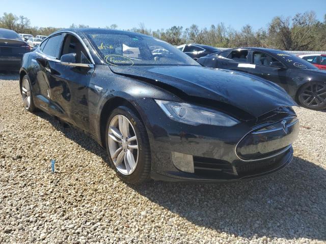 Tesla Model s (2015)