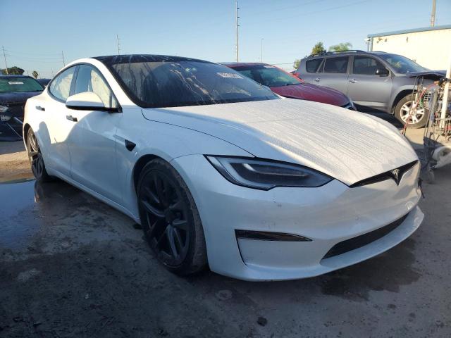 Tesla Model s (2021)