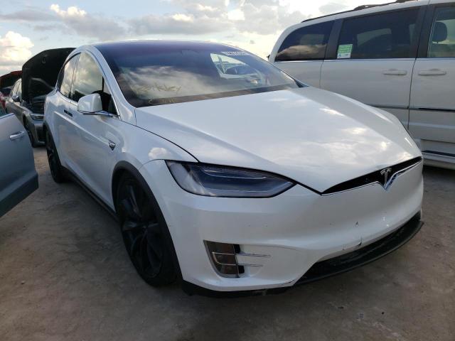 Tesla Model x (2020)