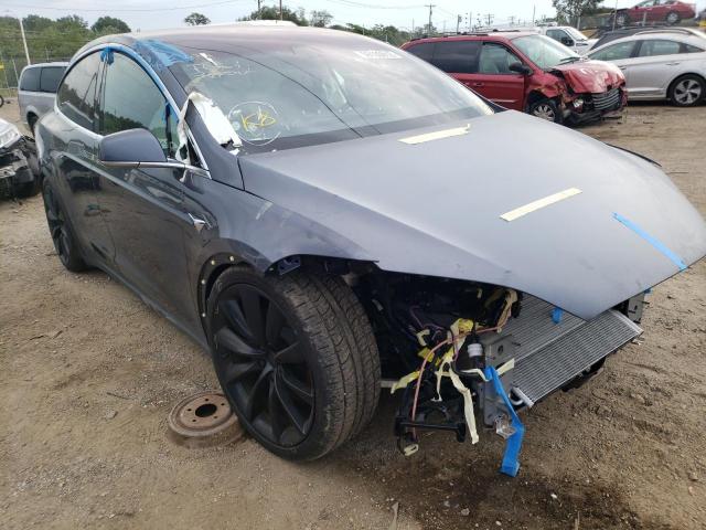 Tesla Model x (2020)