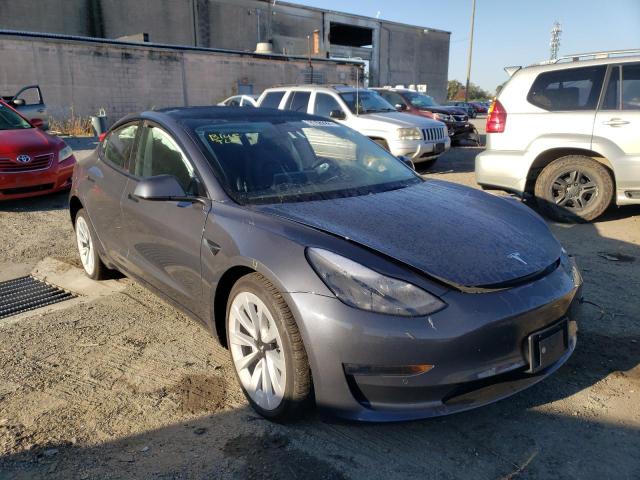 Tesla Model 3 (2022)