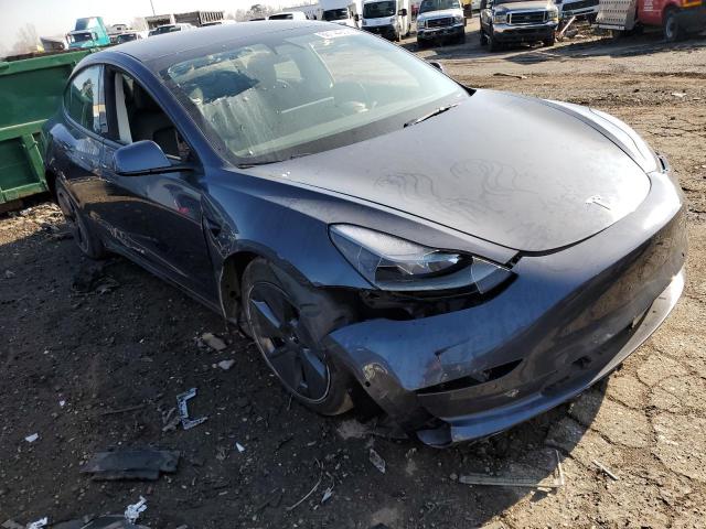 Tesla Model 3 (2022)
