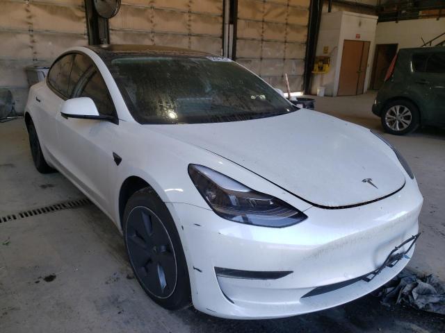 Tesla Model 3 (2022)