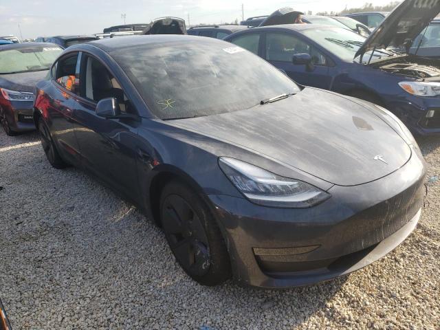 Tesla Model 3 (2022)