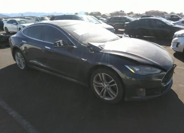 Tesla Model s (2015)