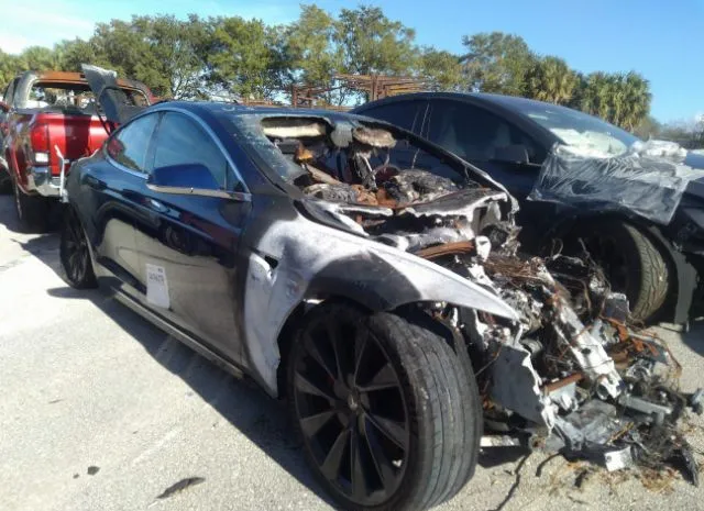 Tesla Model s (2020)