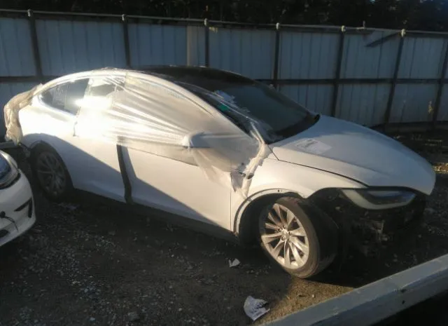 Tesla Model x (2017)