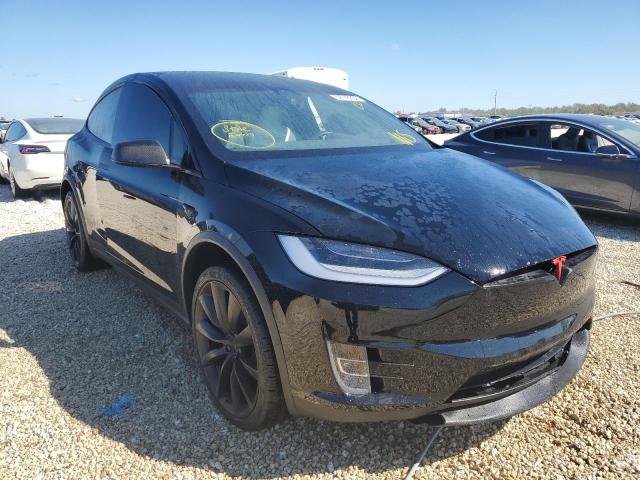 Tesla Model x (2020)