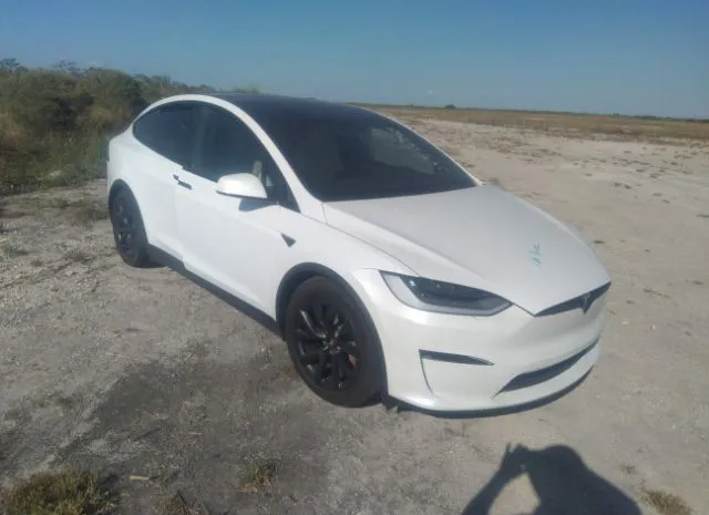 Tesla Model x (2022)