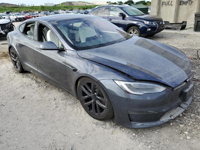 Tesla Model s (2021)