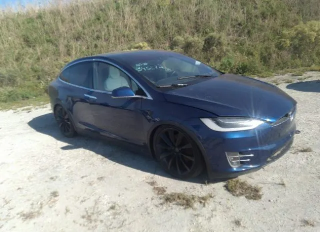 Tesla Model x (2016)