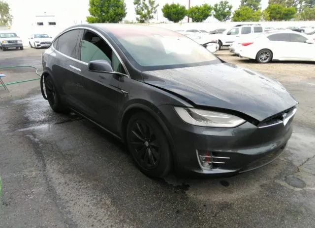 Tesla Model x (2018)