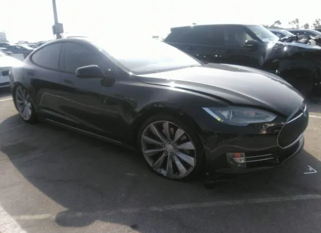 Tesla Model s (2015)