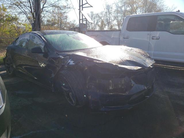 Tesla Model s (2021)