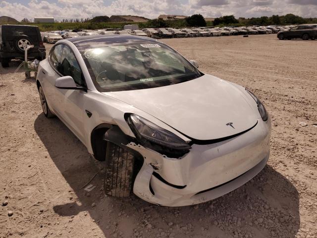 Tesla Model 3 (2022)