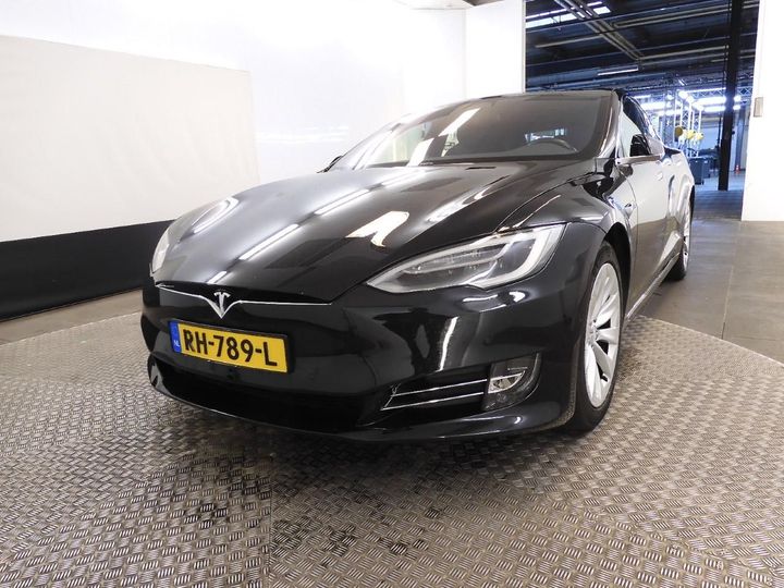 Tesla Model s (2017)