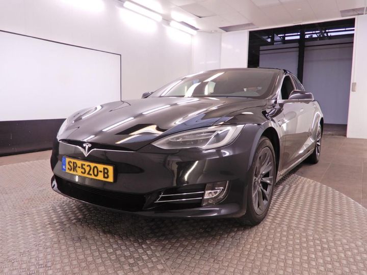 Tesla Model s (2018)
