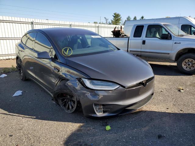 Tesla Model x (2017)