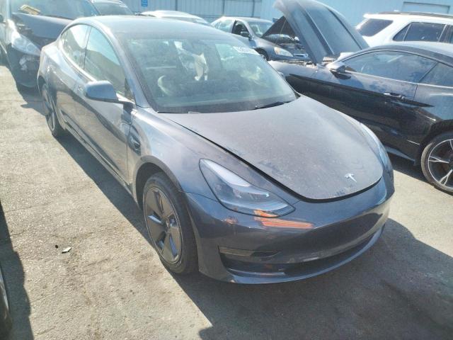 Tesla Model 3 (2022)