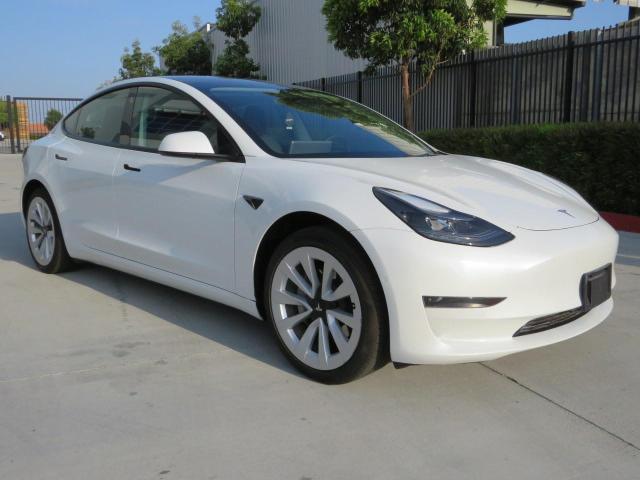 Tesla Model 3 (2022)
