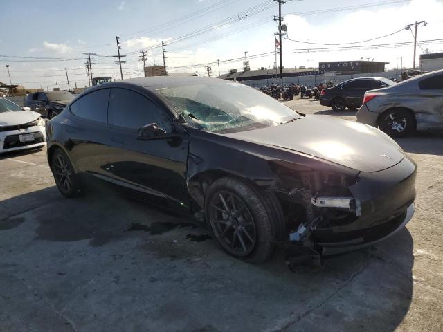 Tesla Model 3 (2022)