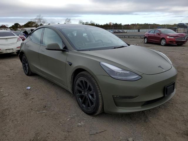 Tesla Model 3 (2022)