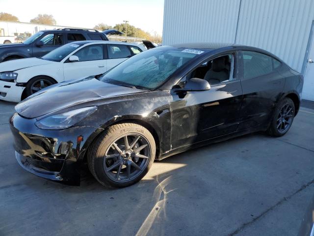 Tesla Model 3 (2021)