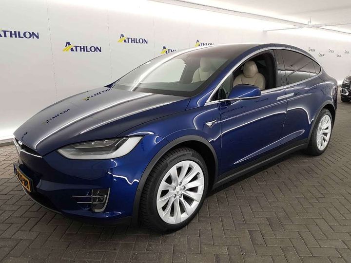 Tesla Model x (2020)