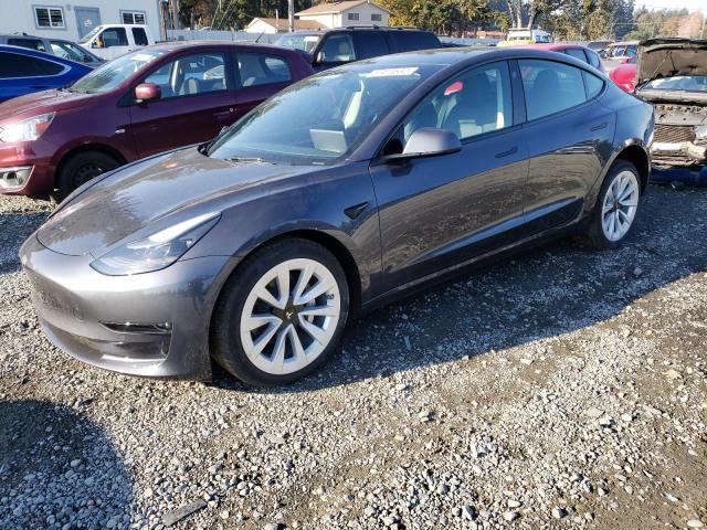 Tesla Model 3 (2022)
