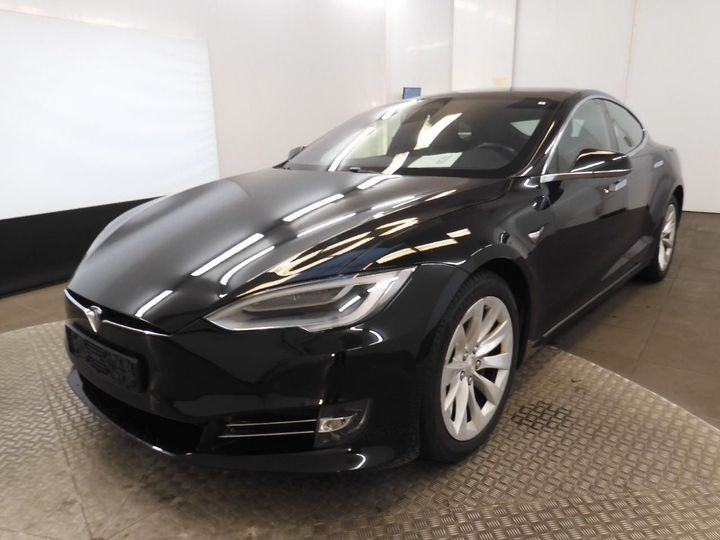 Tesla Model s (2018)