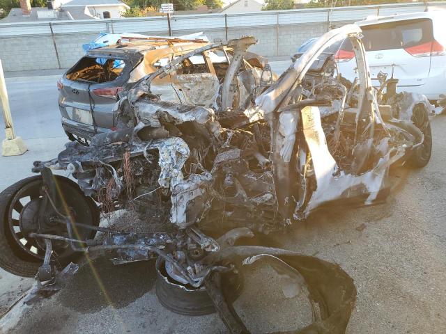 Tesla Model x (2016)