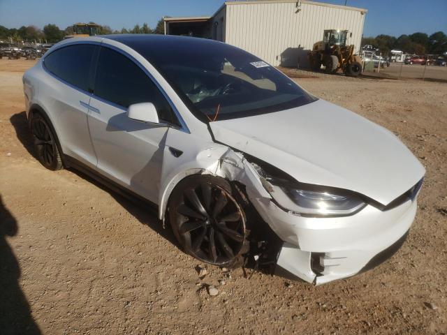 Tesla Model x (2017)