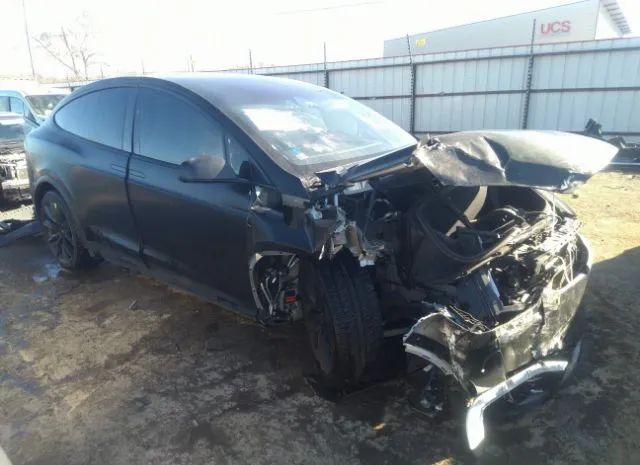 Tesla Model x (2018)