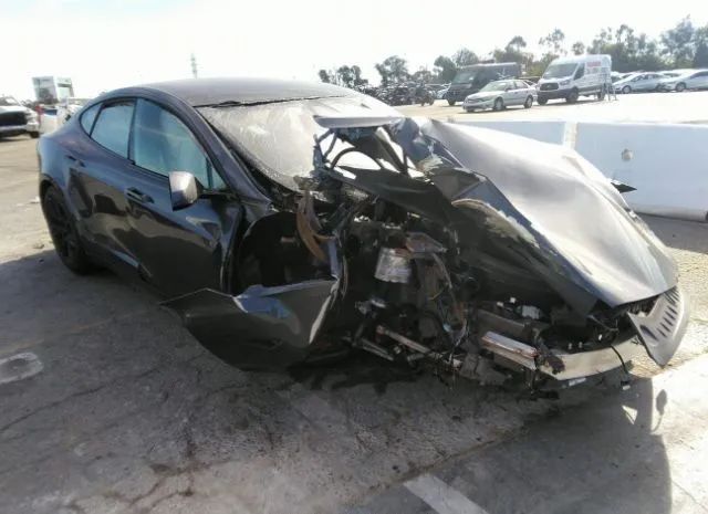 Tesla Model s (2022)