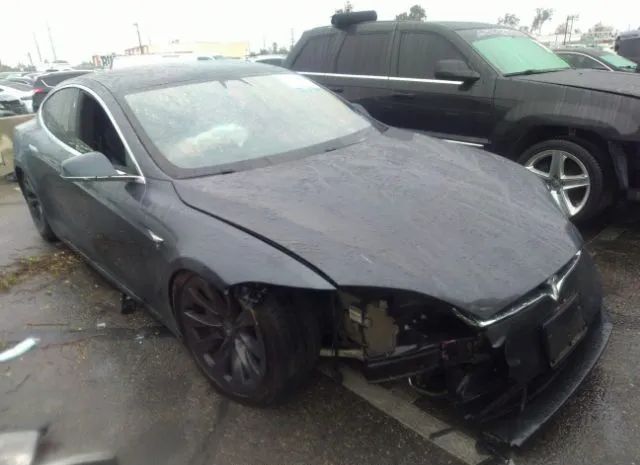 Tesla Model s (2019)
