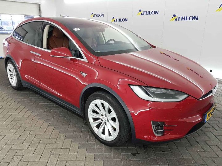 Tesla Model x (2017)