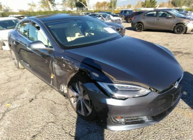 Tesla Model s (2020)