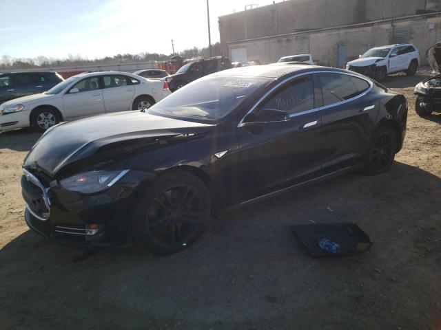 Tesla Model s (2013)