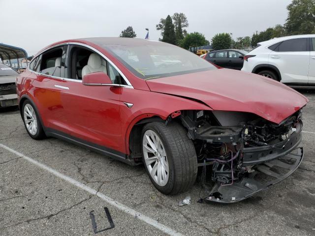 Tesla Model x (2020)