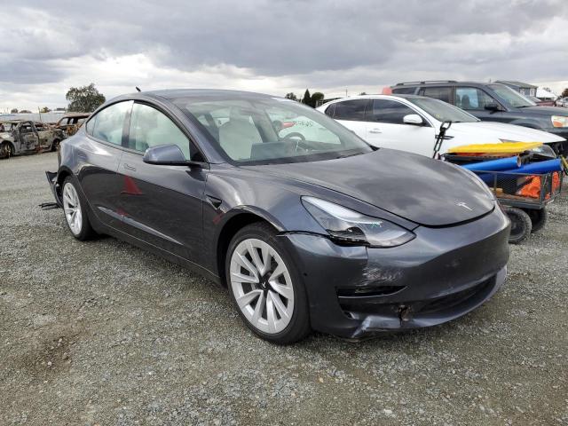 Tesla Model 3 (2021)