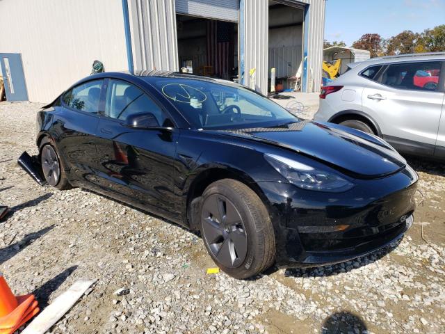 Tesla Model 3 (2022)