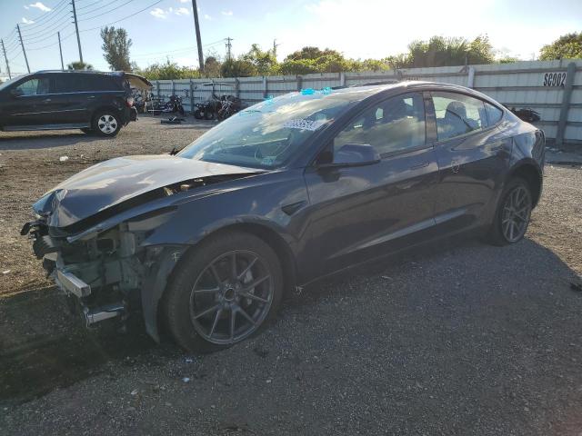 Tesla Model 3 (2021)