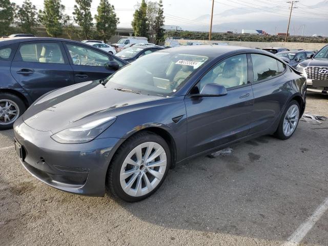 Tesla Model 3 (2022)