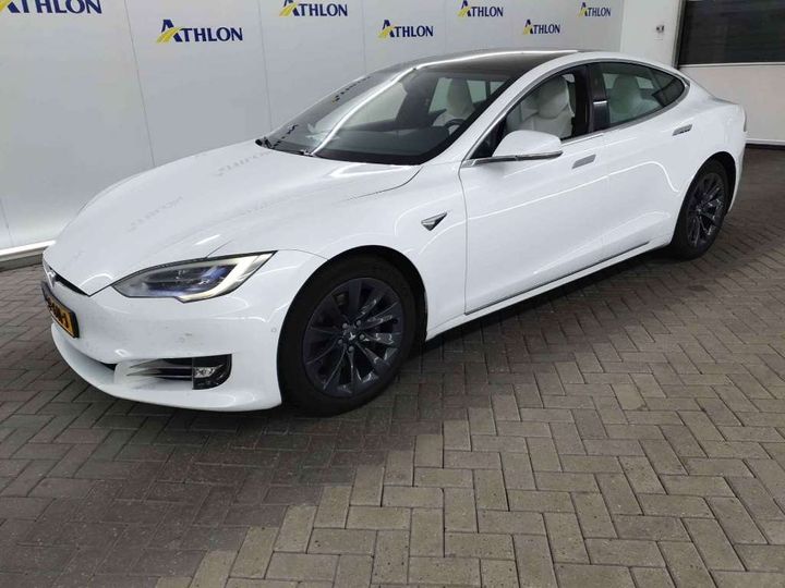 Tesla Model s (2018)