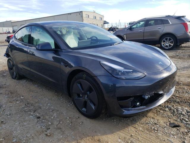 Tesla Model 3 (2023)