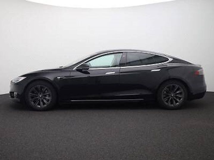 Tesla Model s (2018)