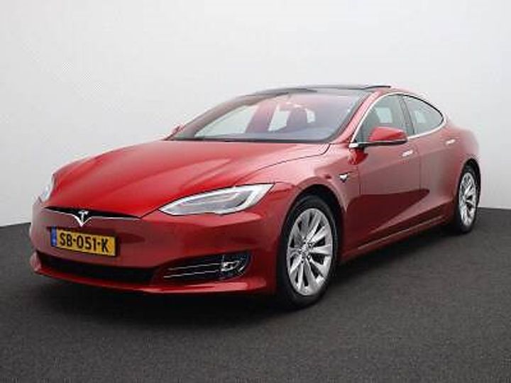 Tesla Model s (2018)