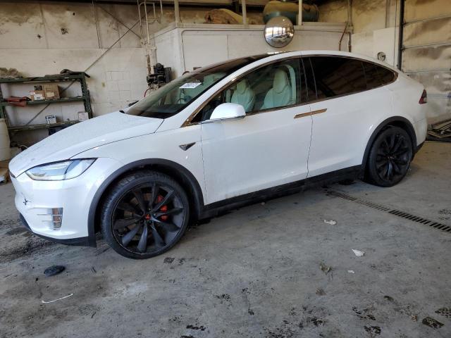 Tesla Model x (2017)