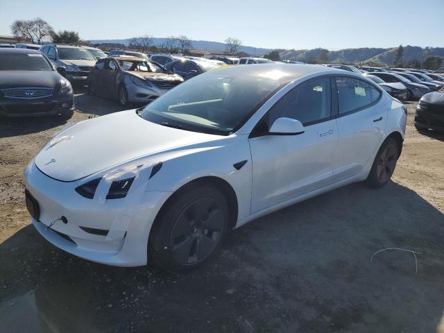 Tesla Model 3 (2022)